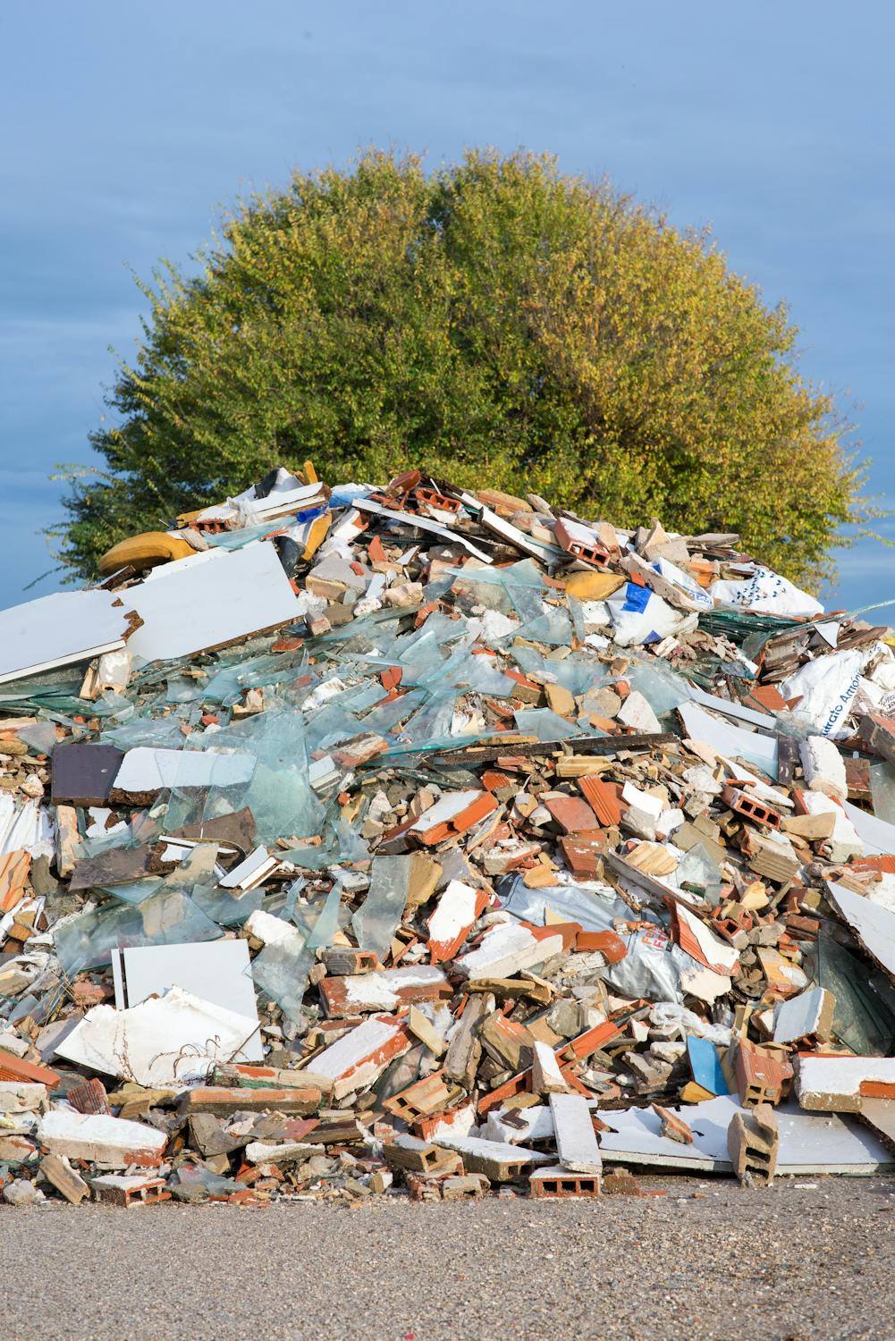Construction Debris Disposal Service In Camas