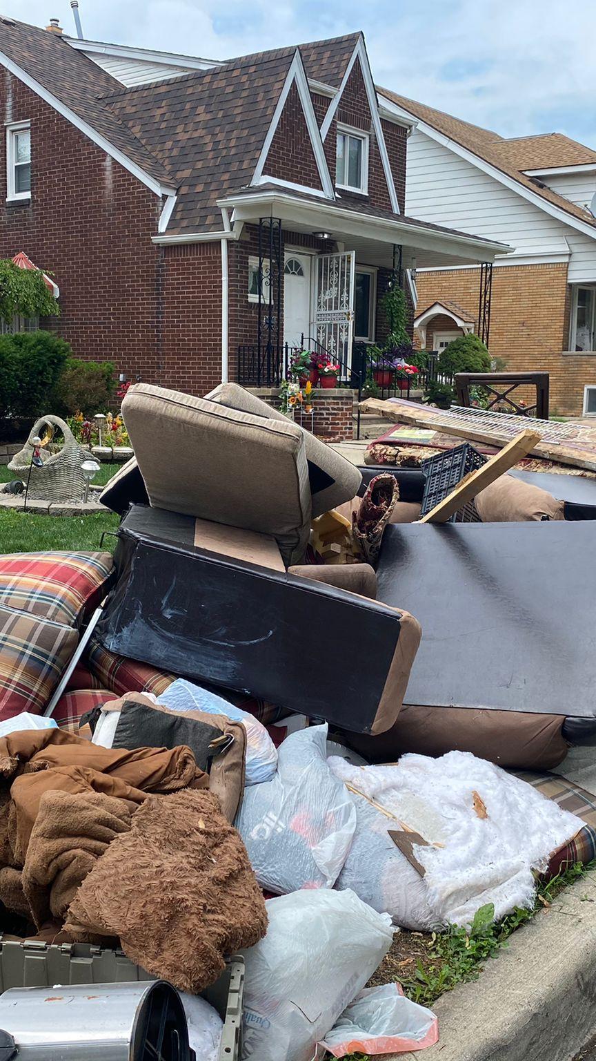 Flood Damage Cleanout Service In Camas