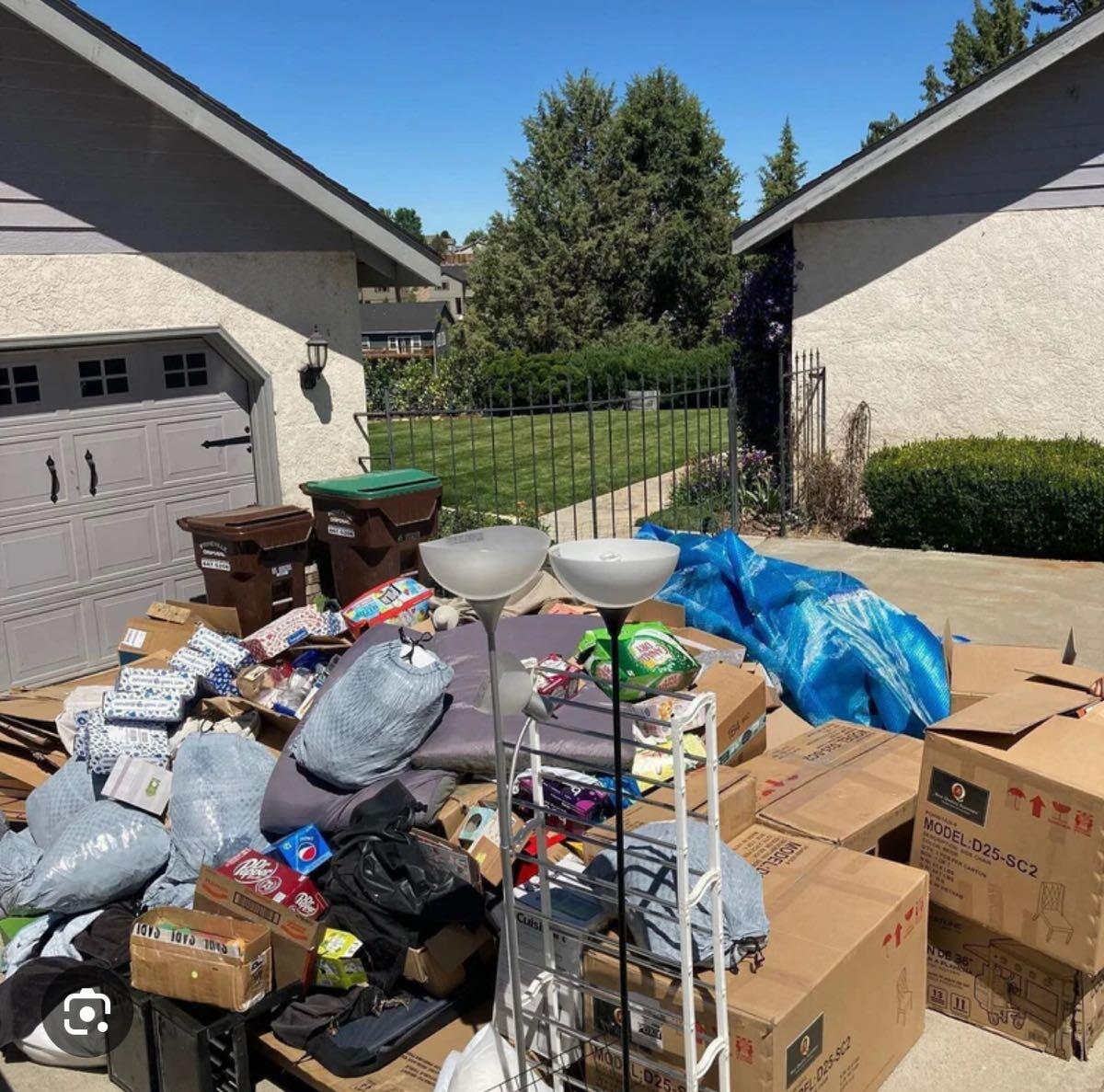 Residential Junk Removal Service In Camas