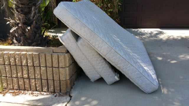 Mattress Removal Service In Camas