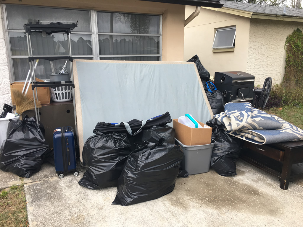 Moving Cleanout Service In Camas