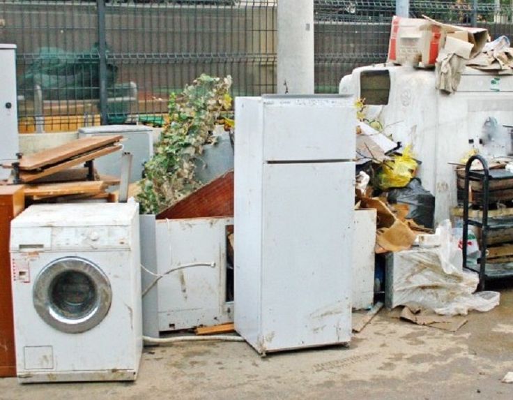 Refrigerator Removal Service In Camas